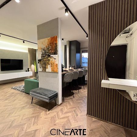 Cinearte Residence Caransebeş Eksteriør bilde