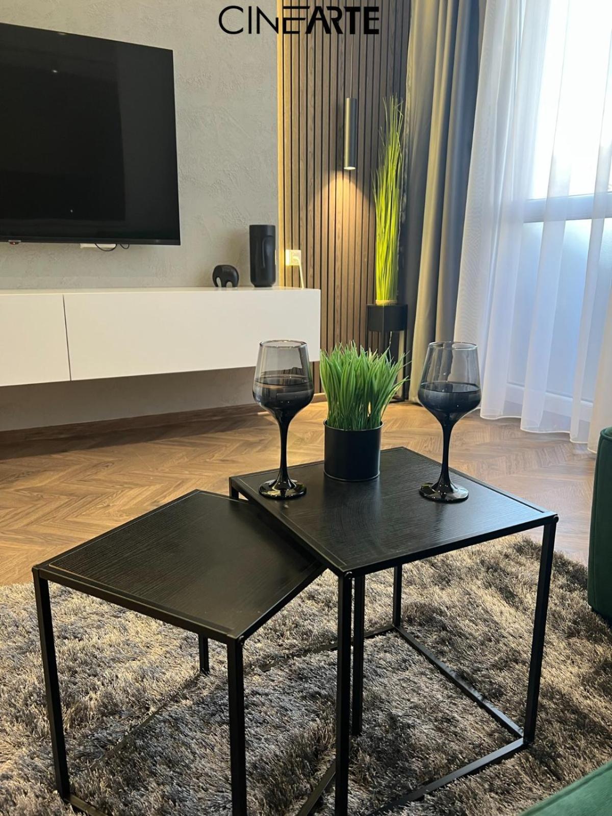 Cinearte Residence Caransebeş Eksteriør bilde